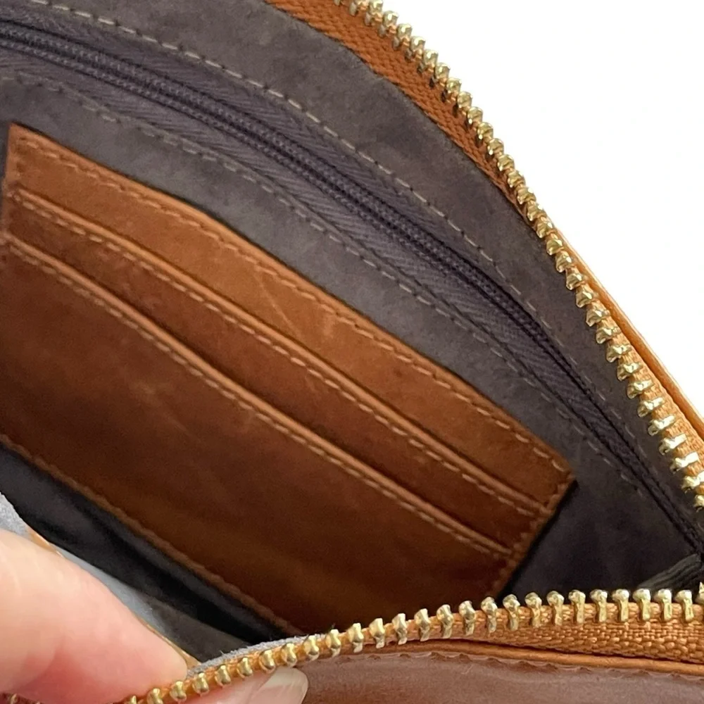Handbag Butler Cognac Leather Recharging Wristlet Clutch Wallet